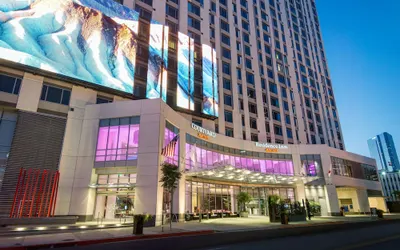 Courtyard Los Angeles L.A. LIVE