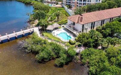 Best Western Intracoastal Inn