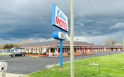 Catalina Airport Motel