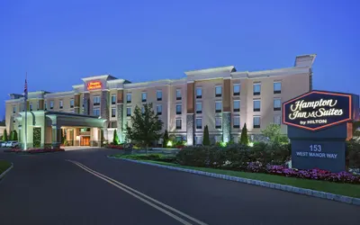 Hampton Inn & Suites Robbinsville