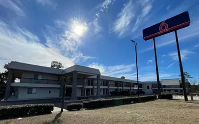 Motel 6 Texarkana, TX