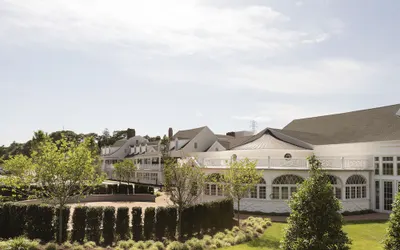 Canoe Place Inn and Cottages