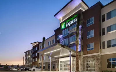 Holiday Inn Express & Suites Ontario - Chino Hills by IHG