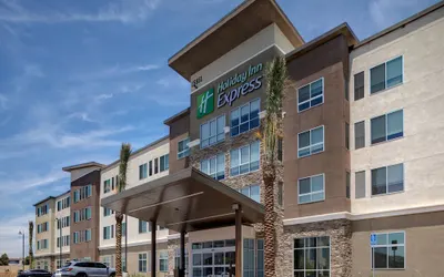 Holiday Inn Express & Suites Chino Hills, an IHG Hotel