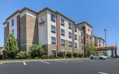 Comfort Suites Bridgeport - Clarksburg