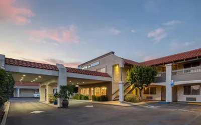 SureStay Hotel by Best Western Camarillo