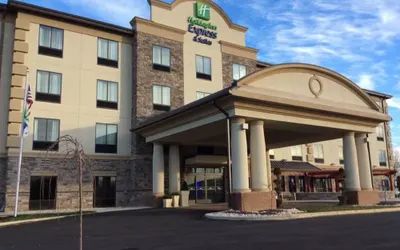 Holiday Inn Express & Suites Butler, an IHG Hotel