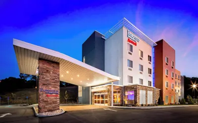 Fairfield Inn & Suites Monaca