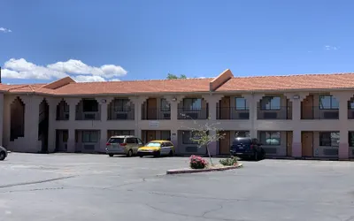 Luxury Inn