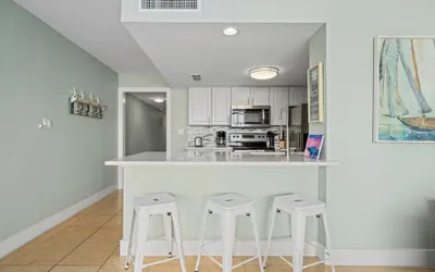 Laguna Reef 308 - Beautiful Bay View by Ryson Vacation Rentals