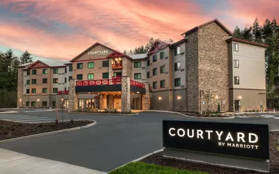 Courtyard By Marriott Olympia