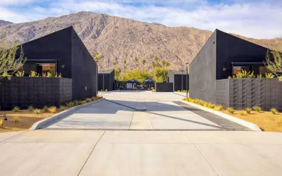 Blackhaus Suites by AvantStay – Modern Comfort in Downtown Palm Springs