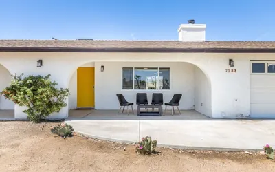 Horseshoe House - Hot Tub, Bbq And Fire Pit! 4 Bedroom Home by RedAwning