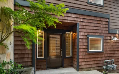 Seattle Vacation Home - The Port