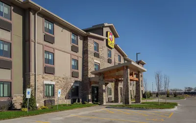 My Place Hotel-East Moline/Quad Cities, IL