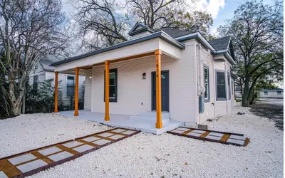 Magnificent 4BR Near Famous Riverwalk and Downtown