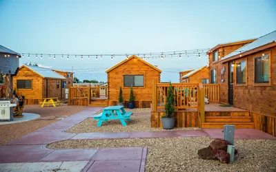 The Big Texan - Cabins & Wagons