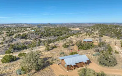 Rocky Ridge Cedar Cabin With Hot Tub & Amazing Views