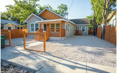 Don't Miss Dynamic 4br/2ba Near Jolly Riverwalk