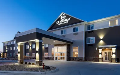 GrandStay Hotel & Suites Algona IA