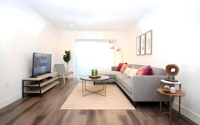 Los Angeles Deluxe Suites - Free Parking