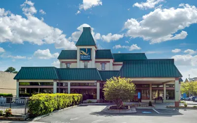 Quality Inn & Suites Olde Town