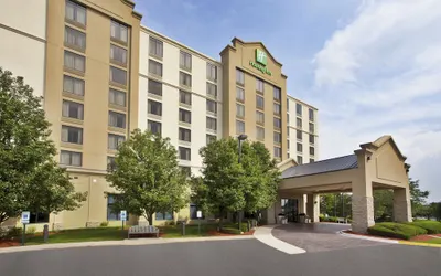 Holiday Inn Chicago Northwest-Elgin by IHG