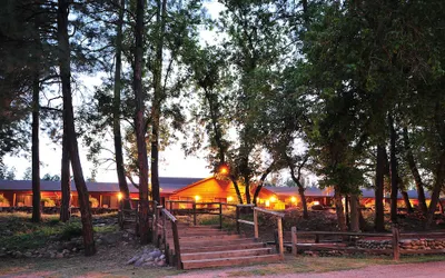 Kohl's Ranch Lodge