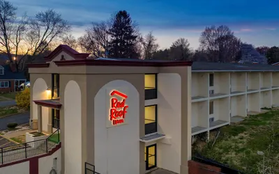 Red Roof Inn Warrenton