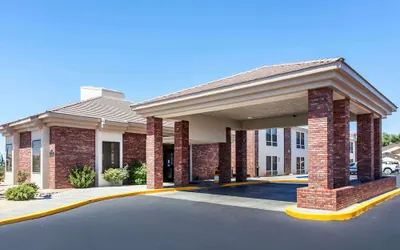 Comfort Inn & Suites Near Fallon Naval Air Station