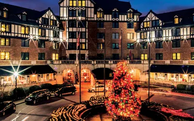 Hotel Roanoke & Conference Ctr, Curio Collection by Hilton 