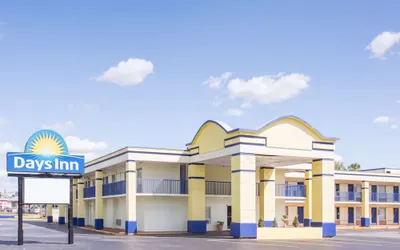 Days Inn by Wyndham Albany