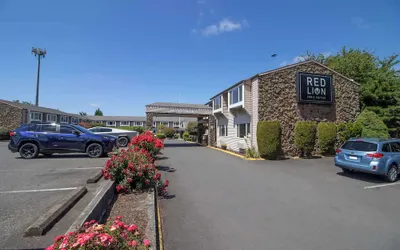 Red Lion Inn & Suites Vancouver