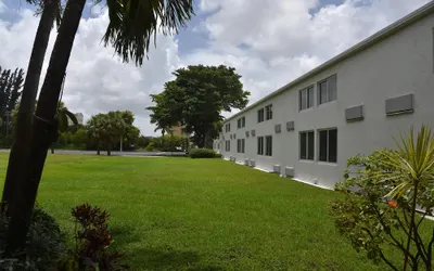 Signature Inn Miami