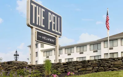 The Pell - Part of JdV by Hyatt