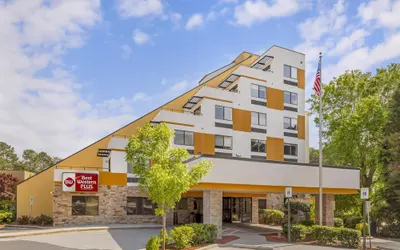 Best Western Plus Raleigh Crabtree Valley Hotel