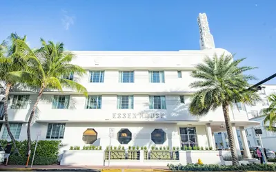 Essex House By Clevelander