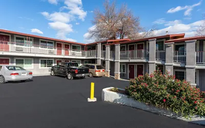 Red Roof Inn Redding