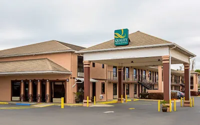 Quality Inn & Suites Live Oak I-10 Exit 283