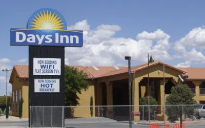 Days Inn by Wyndham Carlsbad