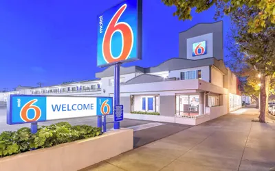Motel 6 San Jose, CA - Convention Center