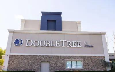 DoubleTree by Hilton Tinton Falls - Eatontown