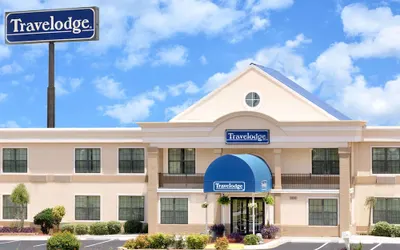 Travelodge by Wyndham Perry National Fairgrounds Area I-75