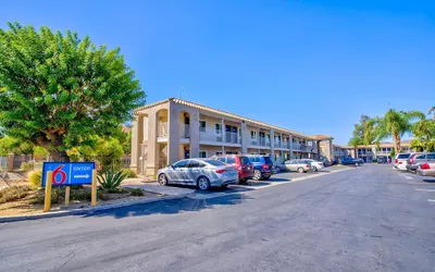 Motel 6 Menifee, CA