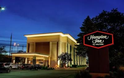 Hampton Inn by Hilton Milwaukee Northwest