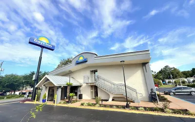 Days Inn by Wyndham Tallahassee University Center