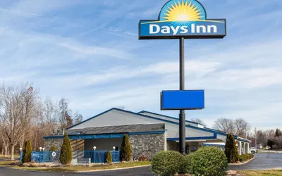 Days Inn by Wyndham Kent - Akron