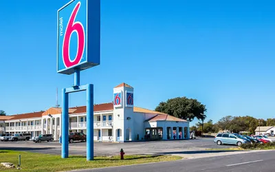 Motel 6 Round Rock, TX