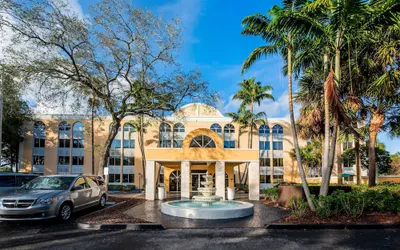 La Quinta Inn & Suites by Wyndham Fort Lauderdale Tamarac