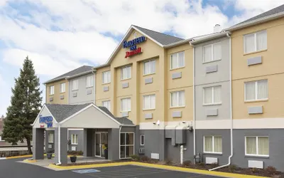 Fairfield Inn by Marriott Dubuque